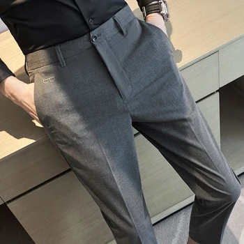 Vyriškos apkarpytos kelnės, tamsiai pilkos ilgos kelnės, elastingas juosmuo, korėjietiška madingų kostiuminių kelnių versija, vyriškas pavasario naujas stilius