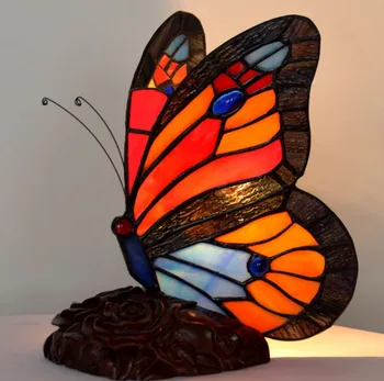 Tiffany turkiška stalinė lempa Retro Vitražo dekoras Šviesa Viešbučio stalinė lempa Miegamasis Dekoravimas miegamojo drugelio lempa