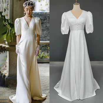 True Photos Half Lantern Sleeves Classic Wedding Dress Custom Made Keyhole A Line V Neck Lace Satin Medieval Long Bridal Gown