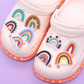 1-9vnt PVC daugiaspalviai vaivorykštiniai batai aksesuarai Berniukai Mergaitės Gražūs sandalai Dekoracijos Croc Jibz gimtadienio dovanai