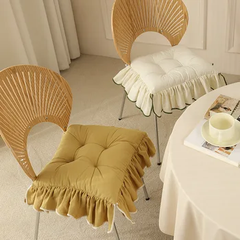Meskite pagalves Falbala sėdynių pagalvėlė Minkšta prašmatni kvadratinė grindų kėdė Sofos pagalvėlė Namų biuras Šiltas dekoras rudeninei žiemai 40x40cm